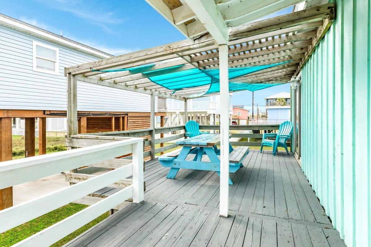 Fun In The Sun! Cozy Beach Pad, Gulf Views And Easy Access To The Sand! Surfside Beach Exteriör bild