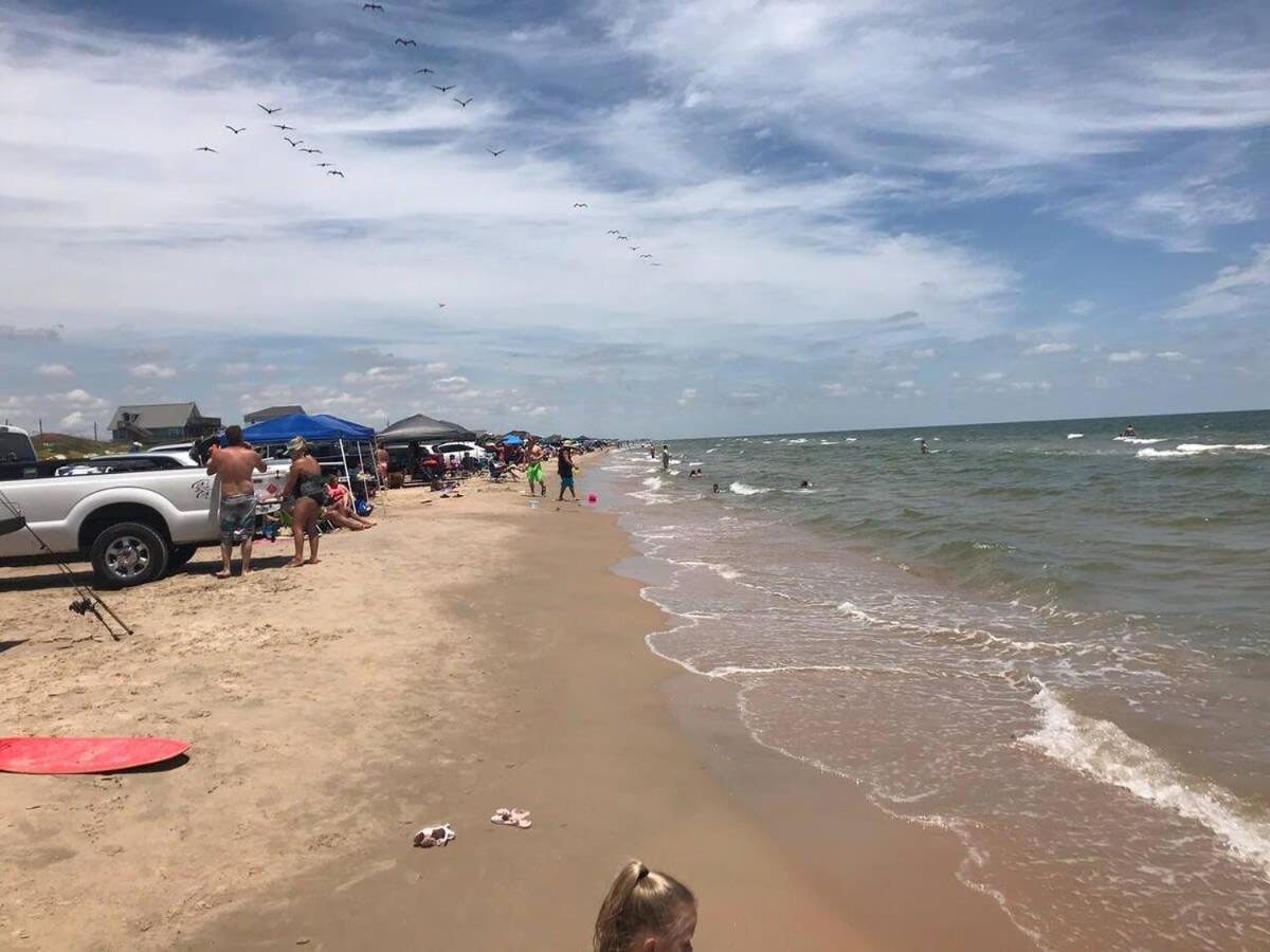 Fun In The Sun! Cozy Beach Pad, Gulf Views And Easy Access To The Sand! Surfside Beach Exteriör bild